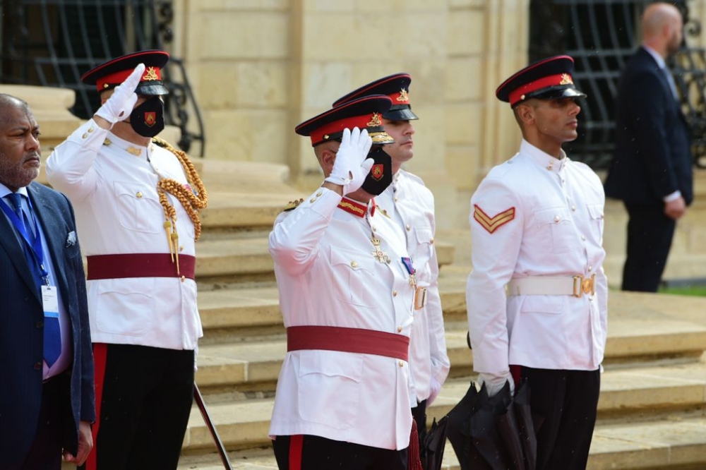 Soldiers were stationed outside Castille to greet the Libyan Prime Minister (Photo: James Bianchi/MaltaToday)