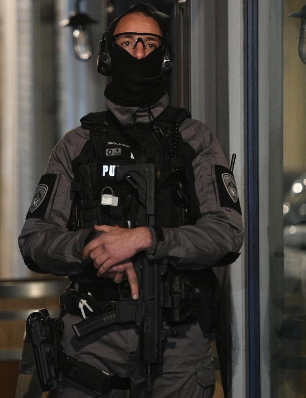 Security inside and outside the courthouse was tight. (Photo: James Bianchi/MaltaToday)