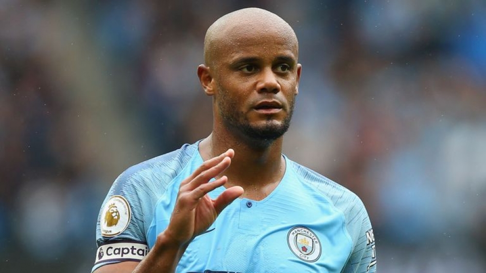 Guardiola wants new Manchester City contract for Kompany