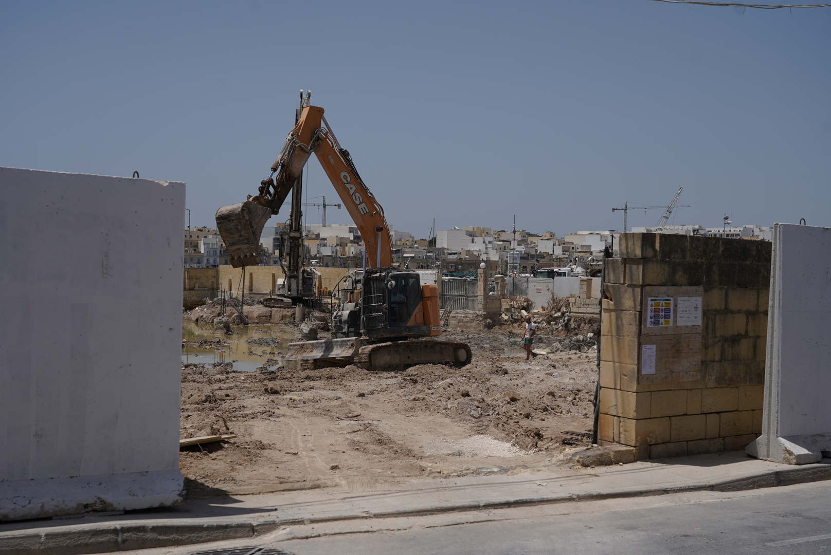 Demolition works are paving the way for a five-storey hotel in Marsaxlokk (Photo: James Bianchi/MaltaToday)