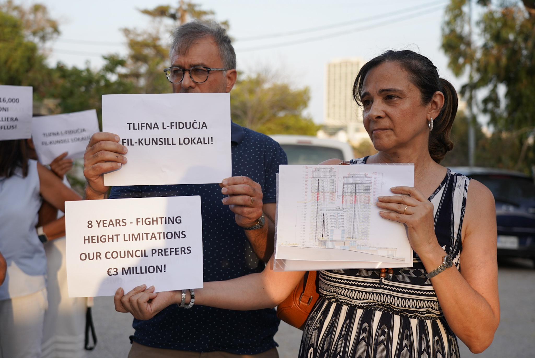 WATCH | Pembroke residents demand council step down from planning board after db Group deal