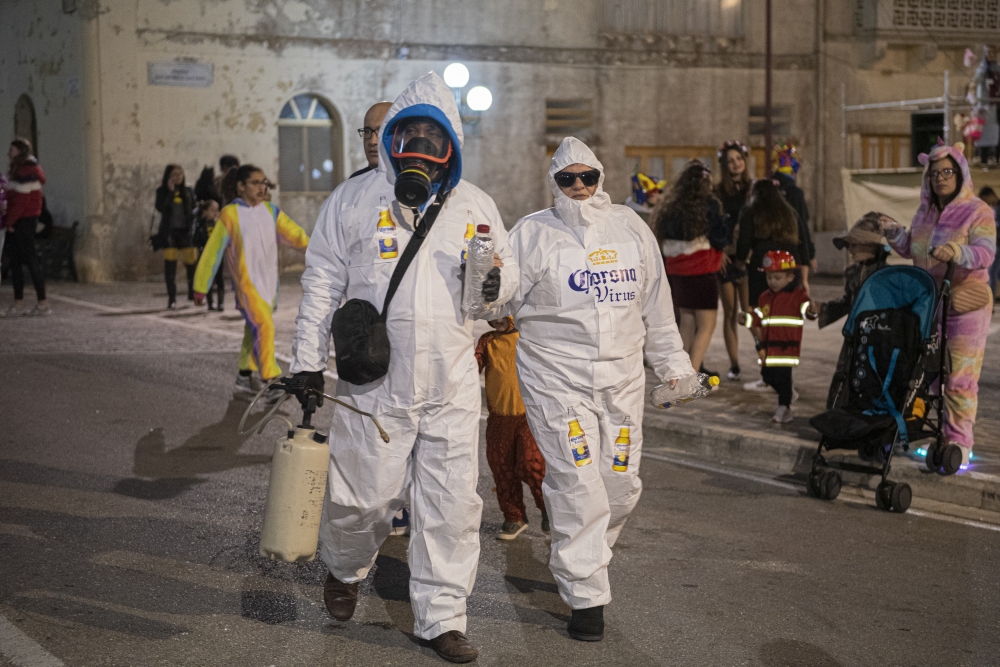Coronavirus ‘haunts’ Gozo’s spontaneously grotesque carnival in Nadur