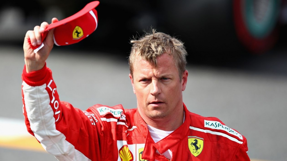 Raikkonen beats Vettel to pole at Monza