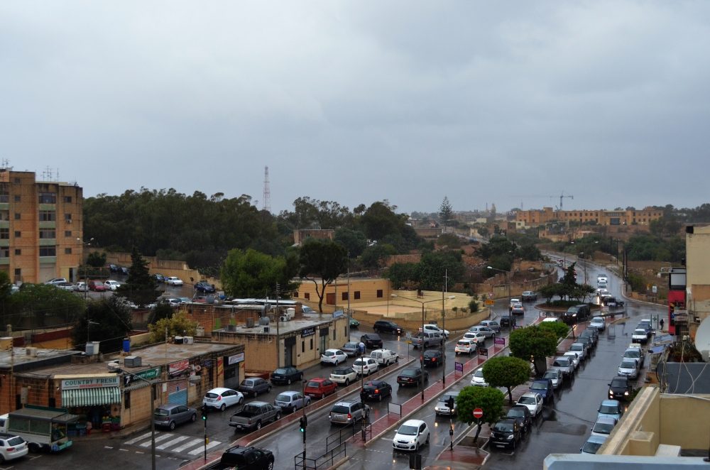 There goes the sun! Spring showers is prelude for stormy weekend in Malta
