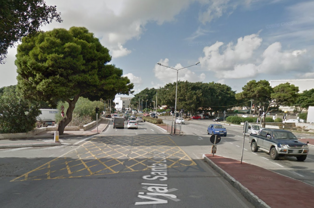 Car crash near Addolorata Cemetery forces road closure