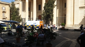 Court bomb threat disrupts sittings