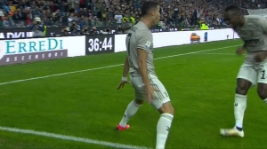 Cristiano Ronaldo scored a brilliant goal as Juventus maintained their 100% winning start by beating Udinese
