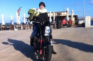 Updated | Funeral director denies responsibility for motorcyclist buried in plastic bag