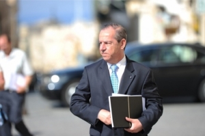 Lawrence Gonzi expected to attend today's PN executive committee meeting