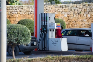 Fuel stations: most pending applications may fail under new policy