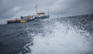 Sea-Watch 3 allowed to anchor off Syracuse for shelter