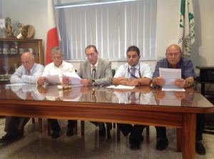 Hunters to present petition to amend referendum law on Monday