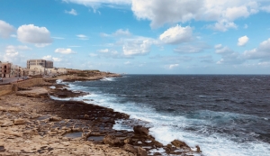 'Speculators and Government allies in ruining coastal waters' – AD