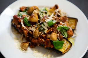 Roasted aubergines with mushroom ragu