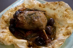 Duck leg 'al cartoccio'