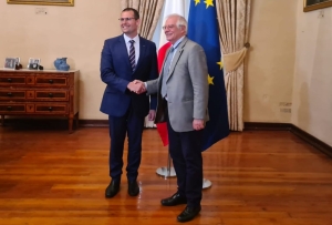 Abela wants automatic migrant relocation in meeting with EU foreign policy chief