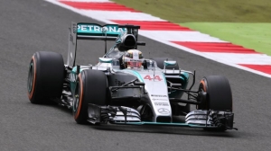 Lewis Hamilton on pole at British Grand Prix