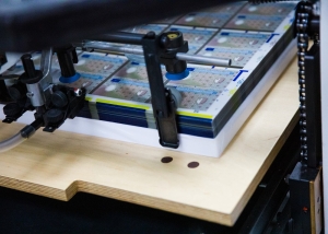 Polycarbonate ID cards ‘extremely difficult’ to forge or tamper with