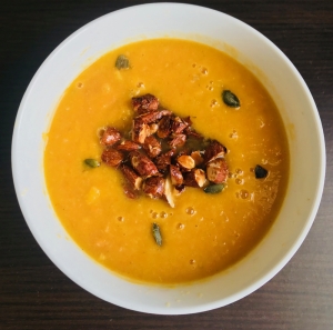 Holly Pisani at Peas & Love | Carrot and Ginger soup with spiced almond brittle