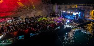 Winter Moods’ lead singer goes solo and raises over €20,000 in aid of ALS Malta