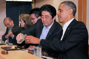 Obama backs Japan over islands dispute with China