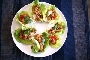 Oriental chicken lettuce cups