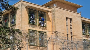 Human rights advocates call for improved treatment of detained migrants