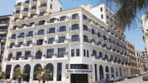 Waterfront Hotel awarded Green Mobility Hotel award