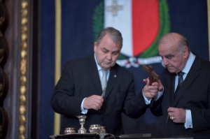 Government and Opposition unanimously approve significant constitutional changes