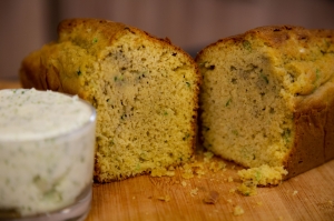 Polenta bread with garlic butter