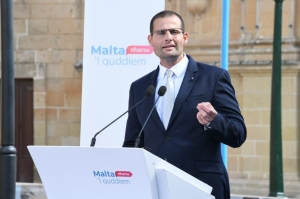 PM: Government working on budget which will see no increase in taxes
