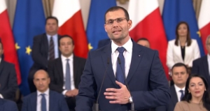 Malta PM denounces criminal report over migrant deaths