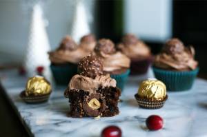 Ferrero Rocher cupcakes with Nutella buttercream frosting