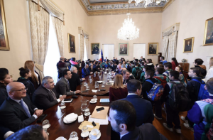 Smiles all around as school children attend Robert Abela's first Cabinet meeting