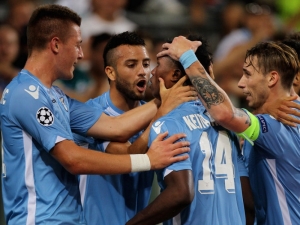 Champions League: Lazio take narrow lead