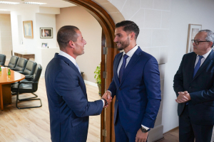 Robert Abela and Alex Borg hold first official meeting