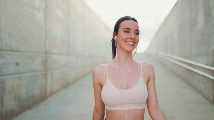 Malta’s walking habits: Study finds men and women walk similar distances