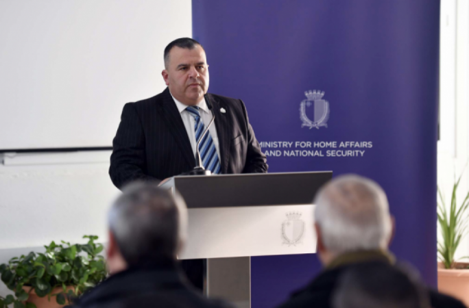 Top prison official close to former chief Alex Dalli out on long leave