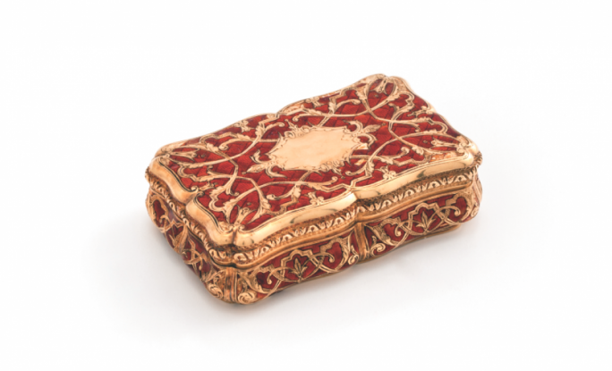 Table Snuff Box, Gold, Enamel, Possibly France, Mid to late 19th century – National Museum of Fine Arts, Valletta – Heritage Malta