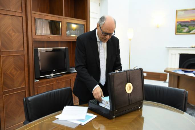 A budget for the present