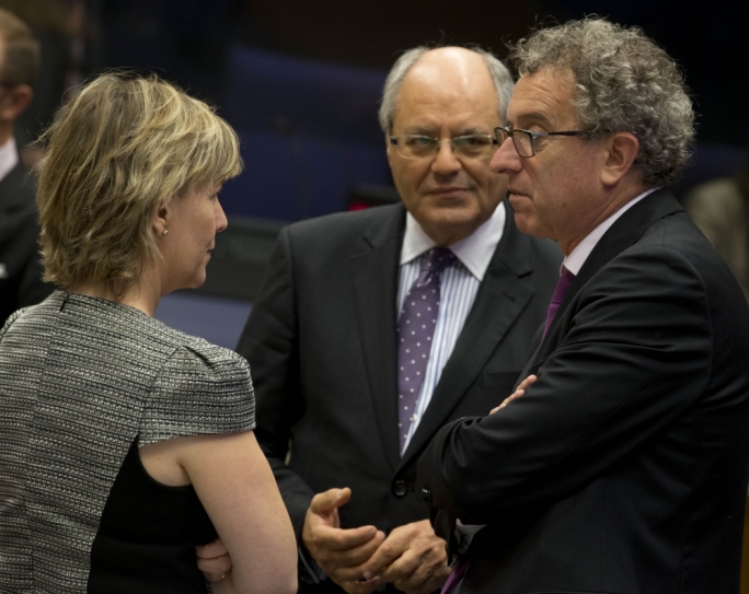 Finance minister supports European investment initiative