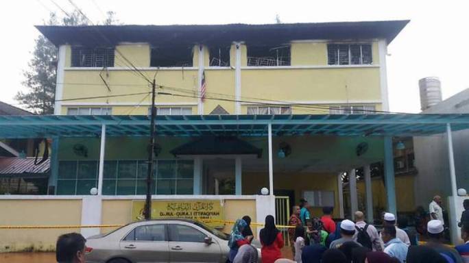 The school engulfed by the deadly blaze, in Kuala Lumpur (Photo: @Bharianmy/Twitter)