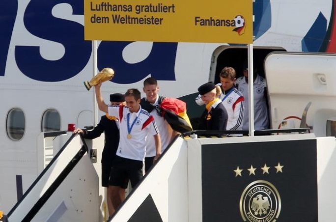 Germany welcomes world champions home