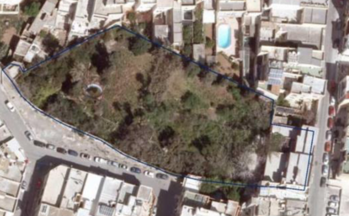 The large garden in Għaxaq is 250 years old and scheduled