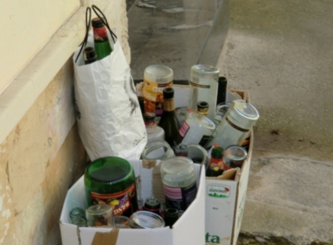 Councils, Wasteserv to take glass bottles uncollected by refuse companies