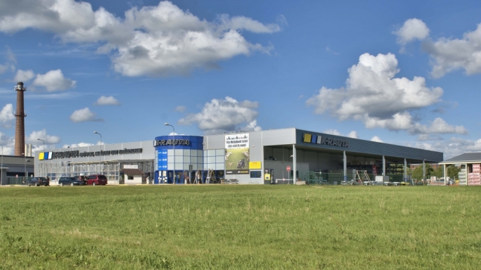 Hili Properties acquires retail complexes in Latvia