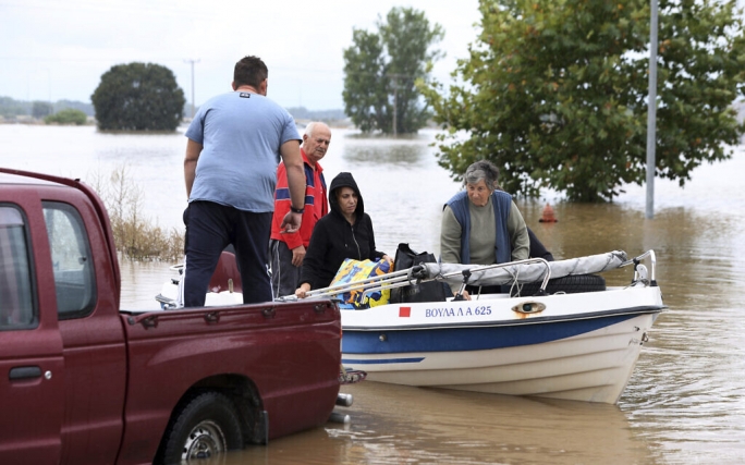 Storm Daniel: Torrential rain devastates Greece