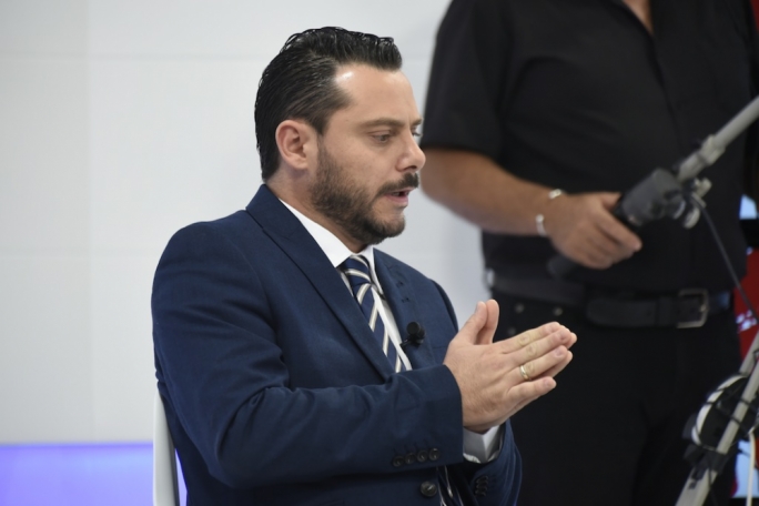 Justin Schembri said he agreed that the parties should decide whom to send to represent it when invited to appear on tv programmes like XTRA