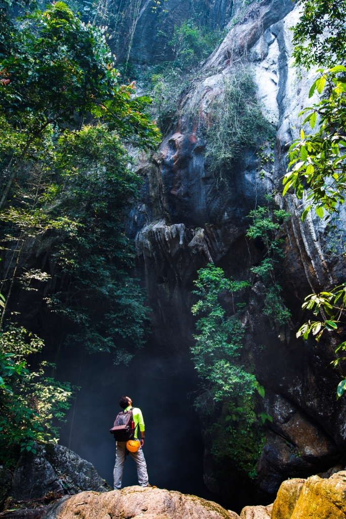 Some of the top caves to see and explore in Phong Nha are Phong Nha cave