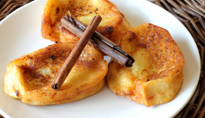 Though not big on sweets, the Sevillianos are pretty fond of torrijas – their own take on French toast